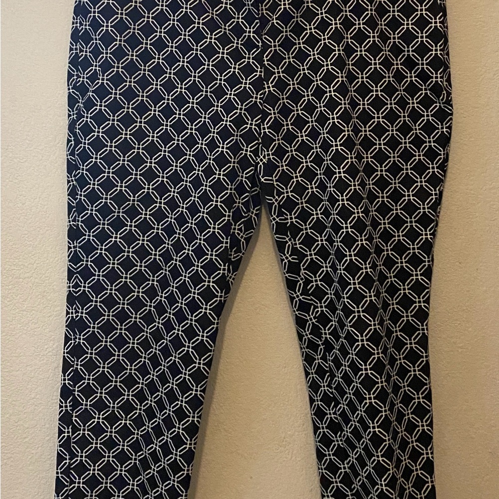 Worthington Black and White Chain Print Pants Size 10 Modern Fit W 16”